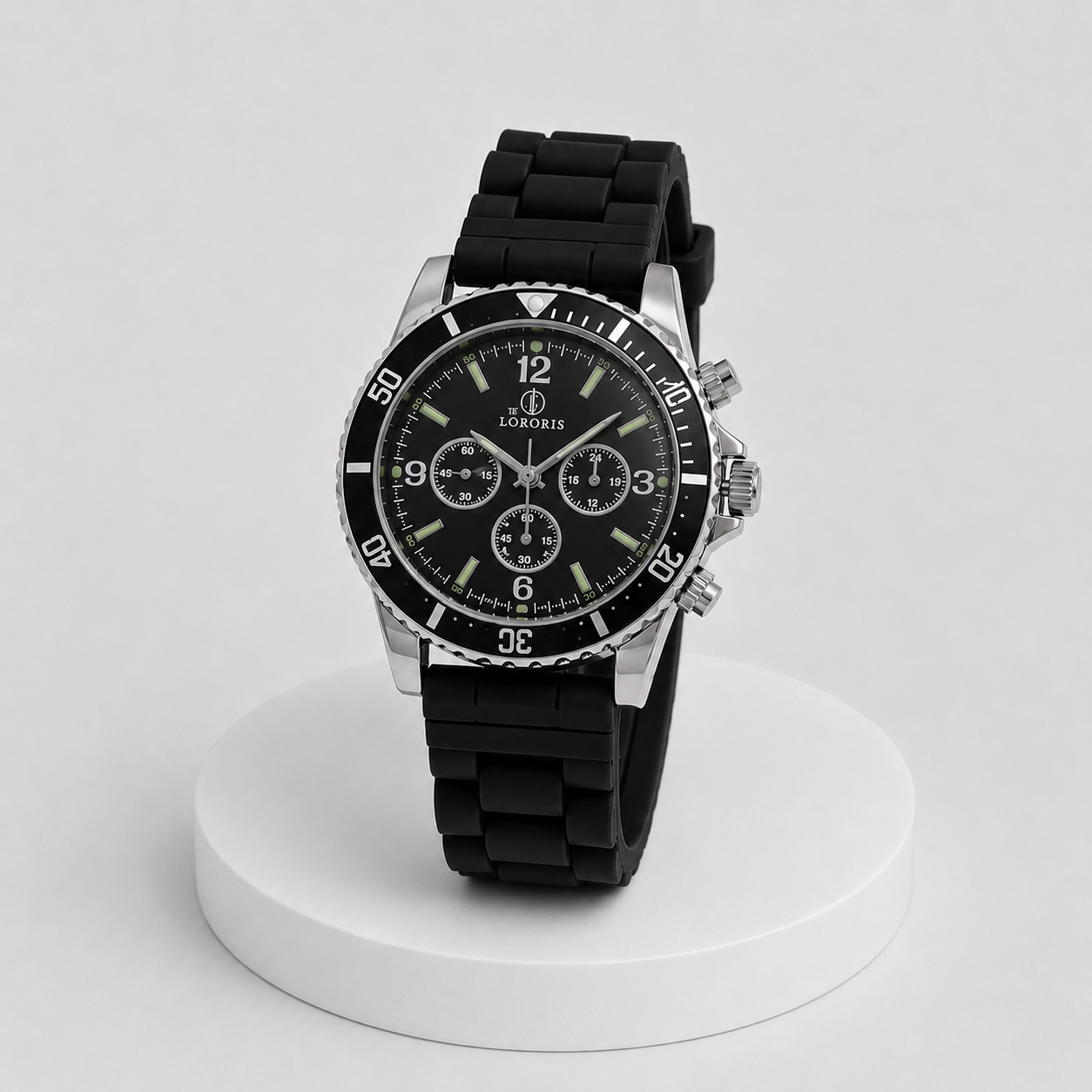 Reloj Funcional con Moledor de Hierbas Discreto
