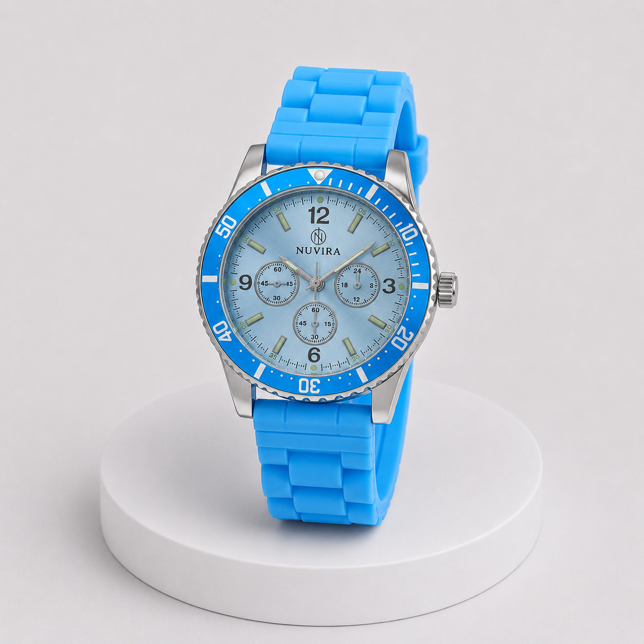 Reloj Funcional con Moledor de Hierbas Discreto